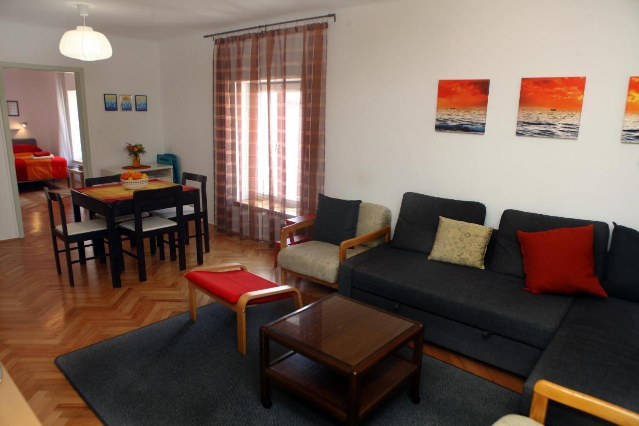 Spacious Piran Central Apartment For 5 Pax Bg ภายนอก รูปภาพ